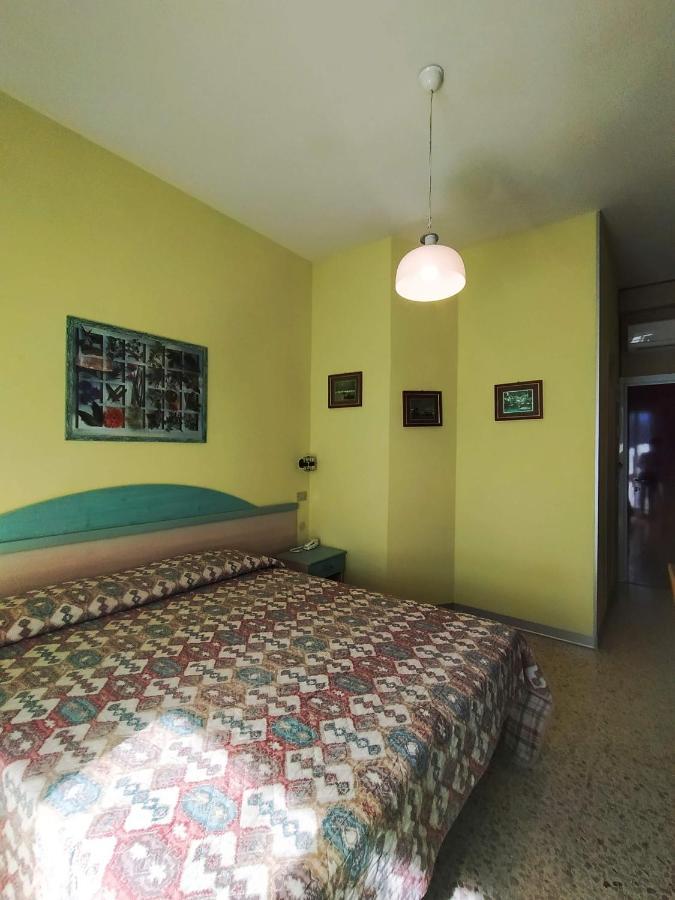 Hotel Prestigio Cesenatico Luaran gambar