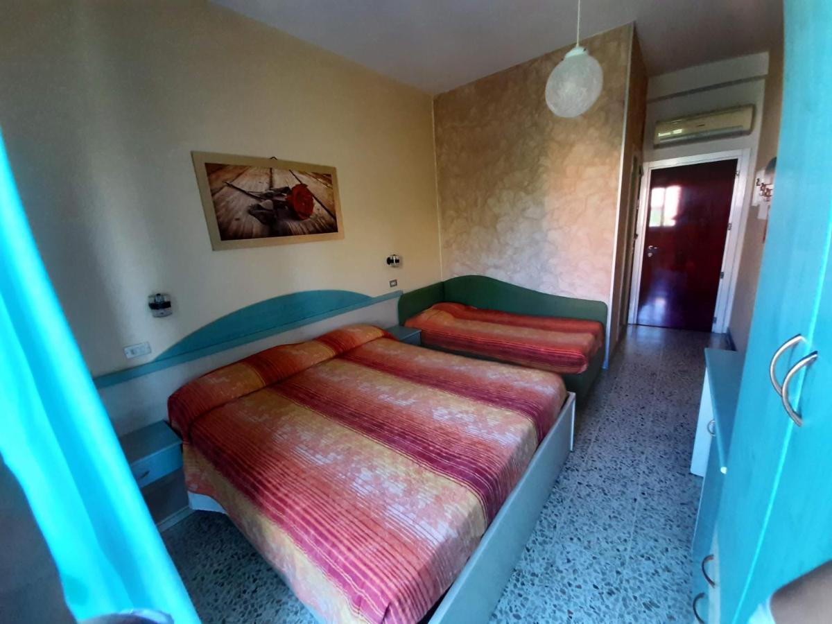 Hotel Prestigio Cesenatico Luaran gambar