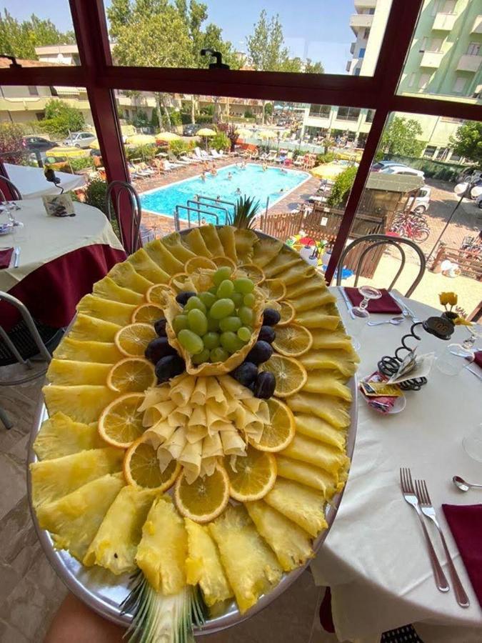 Hotel Prestigio Cesenatico Luaran gambar